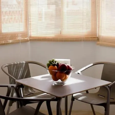 Apartment Luminoso Hogar Familias- Terraza, Vistas Al Mar, Plaza De Parking - 7p *