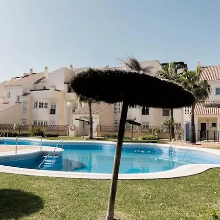 Apartment Luminoso Hogar Familias- Terraza, Vistas Al Mar, Plaza De Parking - 7p *
